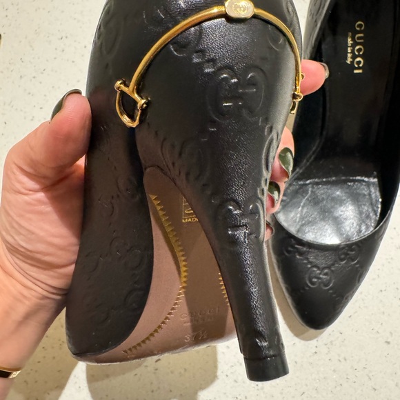 Gucci Women's Black Shoes - Picture 3 of 11